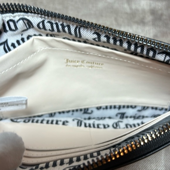 Juicy Couture Black Promenade Wristlet - Picture 5 of 11